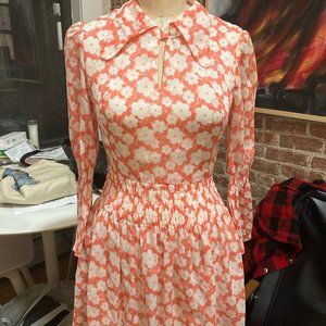 Vintage 60s Parisian Flower Power Dress Size S (4)